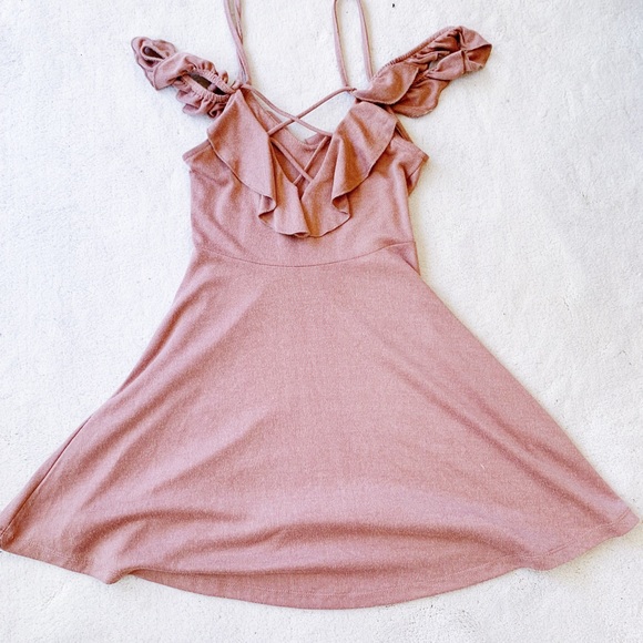 Cross Cross Back Dress With Ruffles - Picture 2 of 3